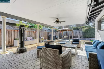 2432 Balmoral St, Union City, CA 94587 - Photo 20