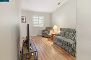 443 Mandarin Cir, Vacaville, CA 95687 - Photo 8