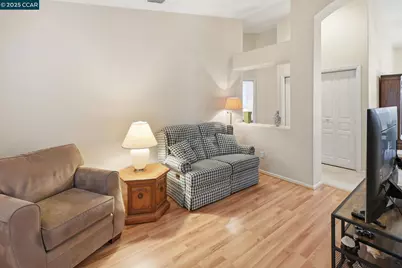 443 Mandarin Cir, Vacaville, CA 95687 - Photo 10