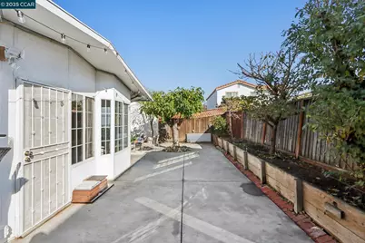 1998 Edgeview Dr, San Jose, CA 95122 - Photo 42