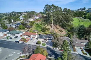 27912 Farm Hill Dr, Hayward, CA 94542 - Photo 50