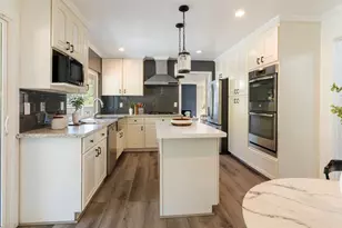 27912 Farm Hill Dr, Hayward, CA 94542 - Photo 12