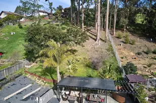 27912 Farm Hill Dr, Hayward, CA 94542 - Photo 46