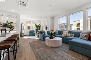 2836 Tradewind Dr, Alameda, CA 94501 - Photo 2