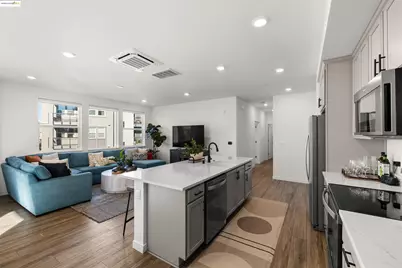 2836 Tradewind Dr, Alameda, CA 94501 - Photo 10