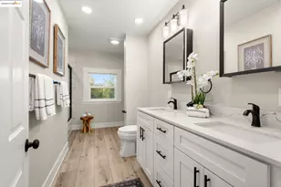 2050 30th St, Oakland, CA 94606 - Photo 30