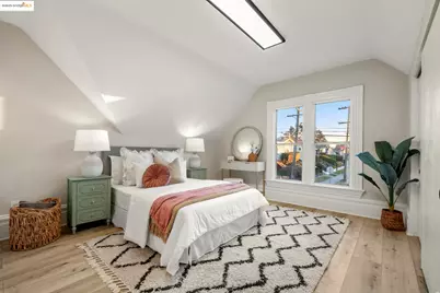 2050 30th St, Oakland, CA 94606 - Photo 28