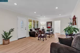 1455 Grove Way, Concord, CA 94518 - Photo 14