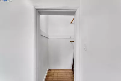 3300 Harrison St, Oakland, CA 94611 - Photo 22