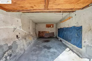 1068 Aileen St, Oakland, CA 94608 - Photo 52