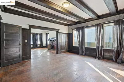 1068 Aileen St, Oakland, CA 94608 - Photo 16