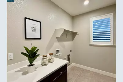 2209 Sunny Island Ct, Modesto, CA 95355 - Photo 38