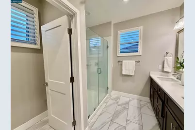 2209 Sunny Island Ct, Modesto, CA 95355 - Photo 32