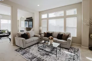 25657 Crestfield Dr, Castro Valley, CA 94552 - Photo 8