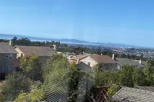 25657 Crestfield Dr, Castro Valley, CA 94552 - Photo 32