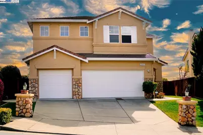 25657 Crestfield Dr, Castro Valley, CA 94552 - Photo 1