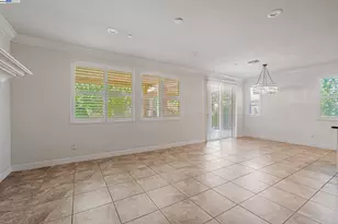 2491 Redbud Way, Manteca, CA 95336 - Photo 4