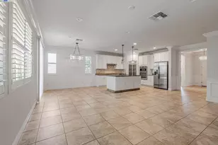 2491 Redbud Way, Manteca, CA 95336 - Photo 6