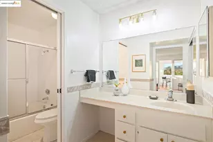 1000 Evergreen Ter, San Pablo, CA 94804 - Photo 16