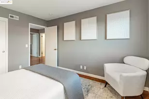 8071 Phaeton, Oakland, CA 94605 - Photo 22