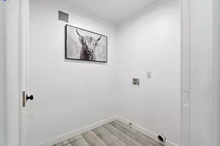 5729 Bancroft Ave, Oakland, CA 94605 - Photo 18