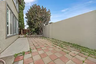 448 Burlington Dr, Tracy, CA 95376 - Photo 32