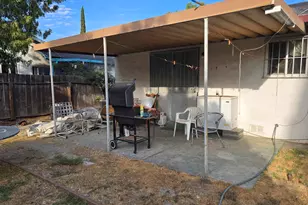 6933 Kermit Ln, Stockton, CA 95207 - Photo 8