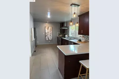 8454 Ney Ave, Oakland, CA 94605 - Photo 6