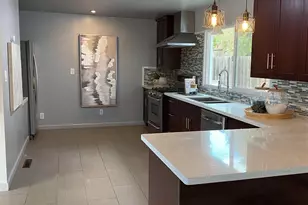 8454 Ney Ave, Oakland, CA 94605 - Photo 6