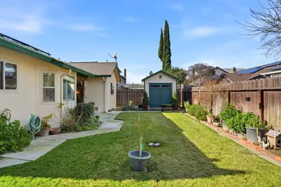 2414 Vine Ave, Escalon, CA 95320 - Photo 36