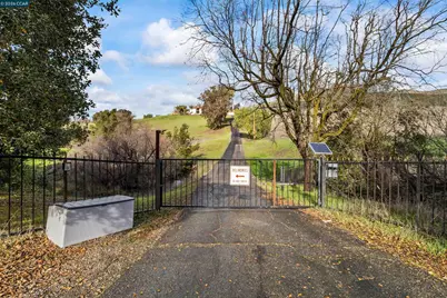 12200 Tesla Rd, Livermore, CA 94550 - Photo 2