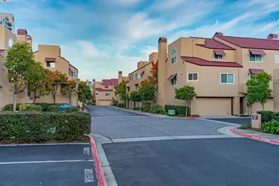 219 Commons Ln, Foster City, CA 94404 - Photo 32