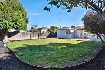 15377 Churchill St, San Leandro, CA 94579 - Photo 14