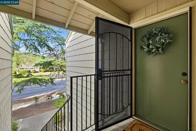 2890 Treat Blvd #5, Concord, CA 94518 - Photo 22
