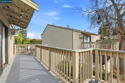 2890 Treat Blvd #5, Concord, CA 94518 - Photo 18