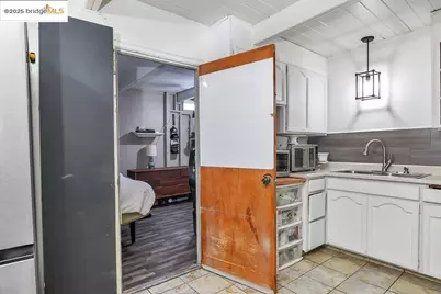 46 Beach Dr, Bay Point, CA 94565 - Photo 10