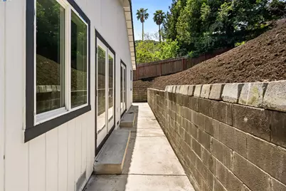 6330 Tri Lane, El Sobrante, CA 94803 - Photo 4