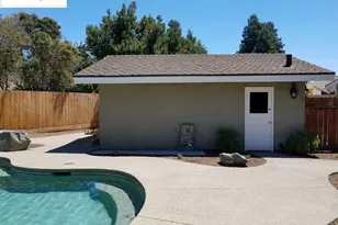 1740 Teddy St, Visalia, CA 93277 - Photo 4
