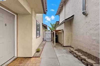 1860 Home Gate Dr, San Jose, CA 95148 - Photo 30