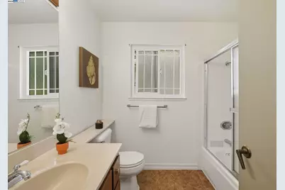 1860 Home Gate Dr, San Jose, CA 95148 - Photo 22