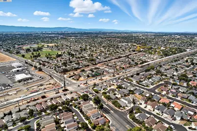 1860 Home Gate Dr, San Jose, CA 95148 - Photo 40