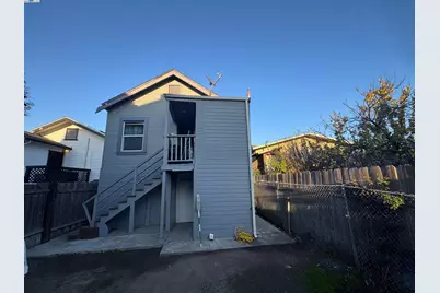 7341 Lockwood St, Oakland, CA 94621 - Photo 6