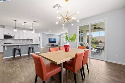 917 Talaria Ct, Oakley, CA 94561 - Photo 1
