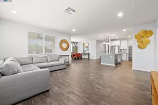 917 Talaria Ct, Oakley, CA 94561 - Photo 28