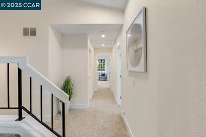 312 Summerfield Dr, Vacaville, CA 95687 - Photo 36