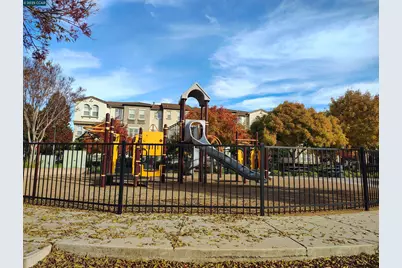 273 Sullivan Way, Hayward, CA 94541 - Photo 22