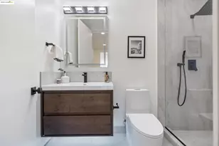 7260 Woodrow Dr, Oakland, CA 94611 - Photo 16