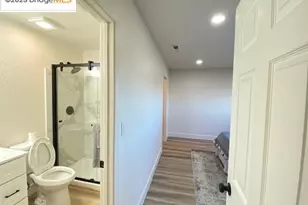 1832 Elkwood Dr, Concord, CA 94519 - Photo 32