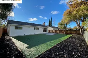 1832 Elkwood Dr, Concord, CA 94519 - Photo 26