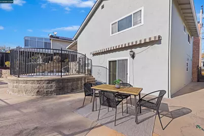 2321 Camino Dolores, Castro Valley, CA 94546 - Photo 24